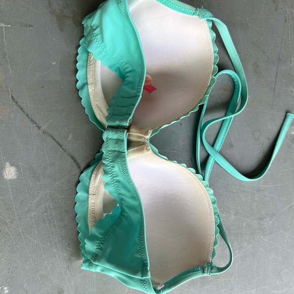 VS Bikini - Picture 3 of 5